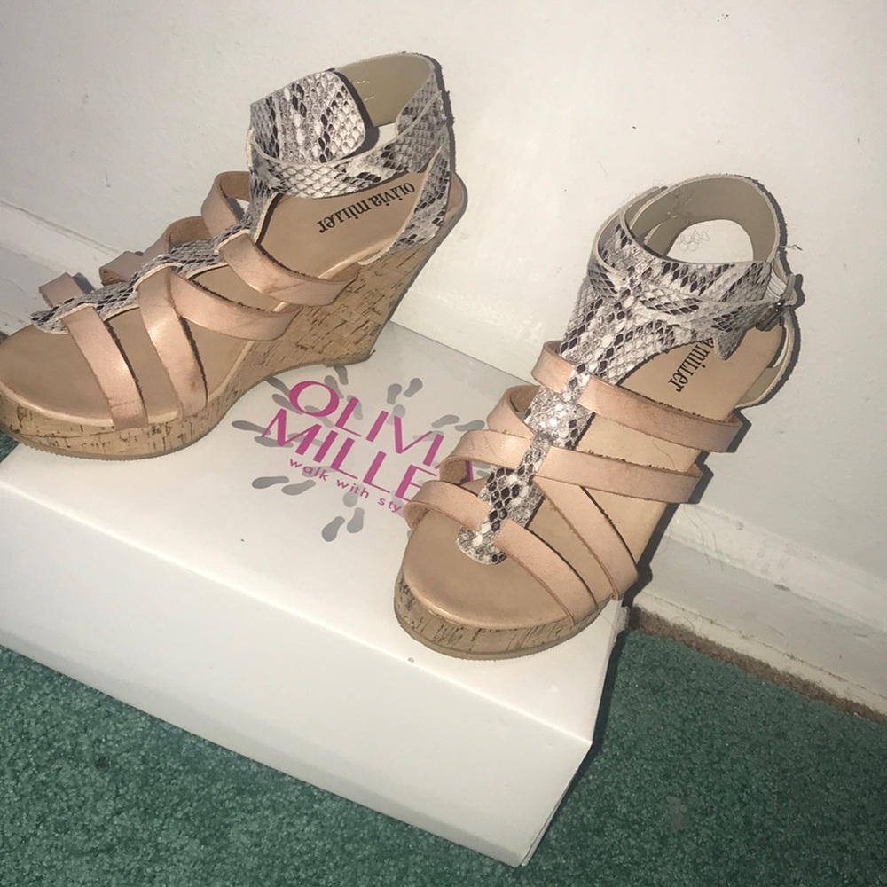 Olivia Miller Tan Wedge Heel .